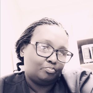 Meet your Posher, Carolyn